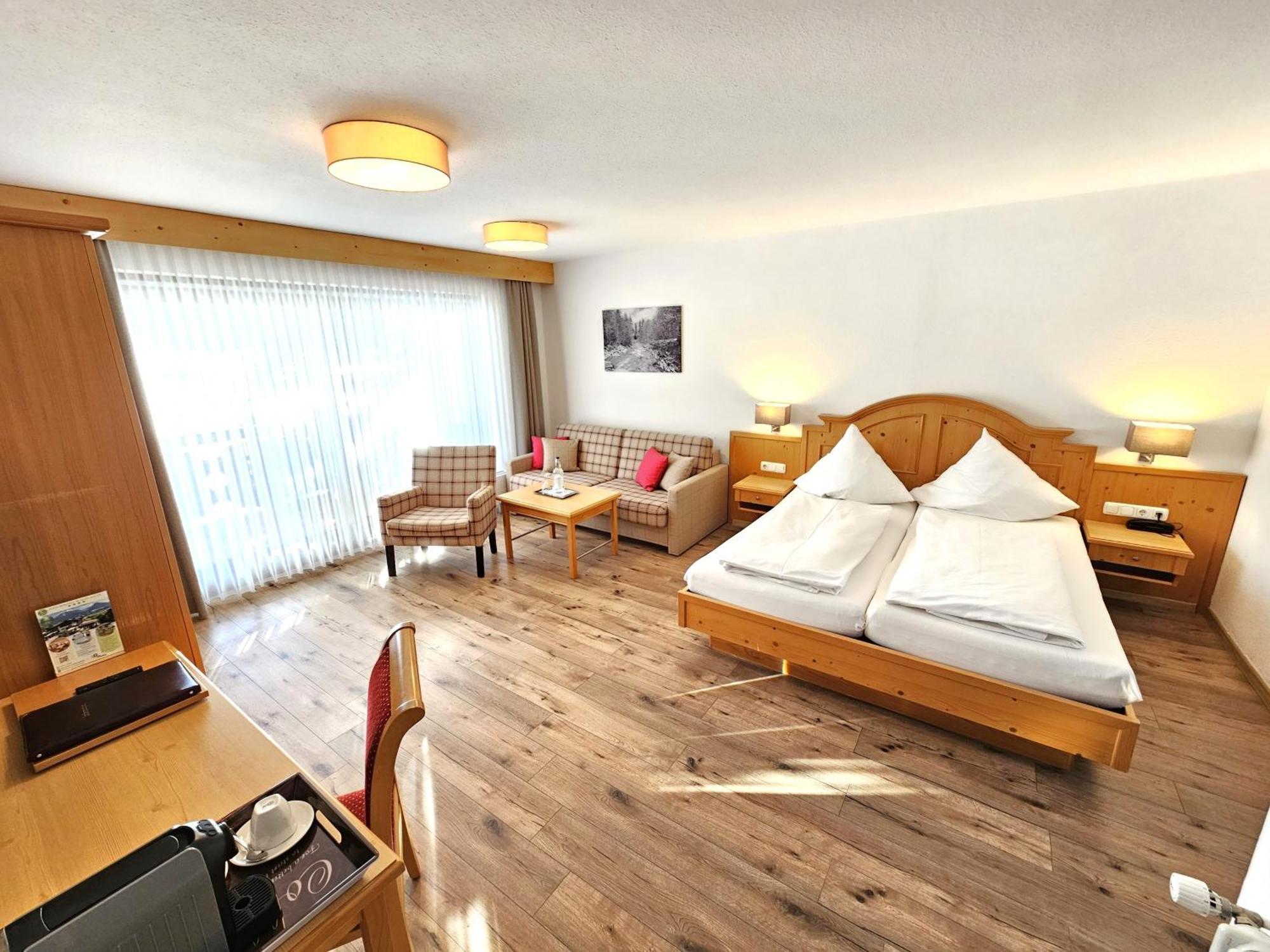Hotel Cafe Fuggerhof 오버스트도르프 외부 사진